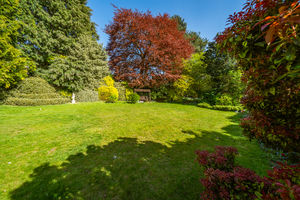 REAR GARDEN- click for photo gallery